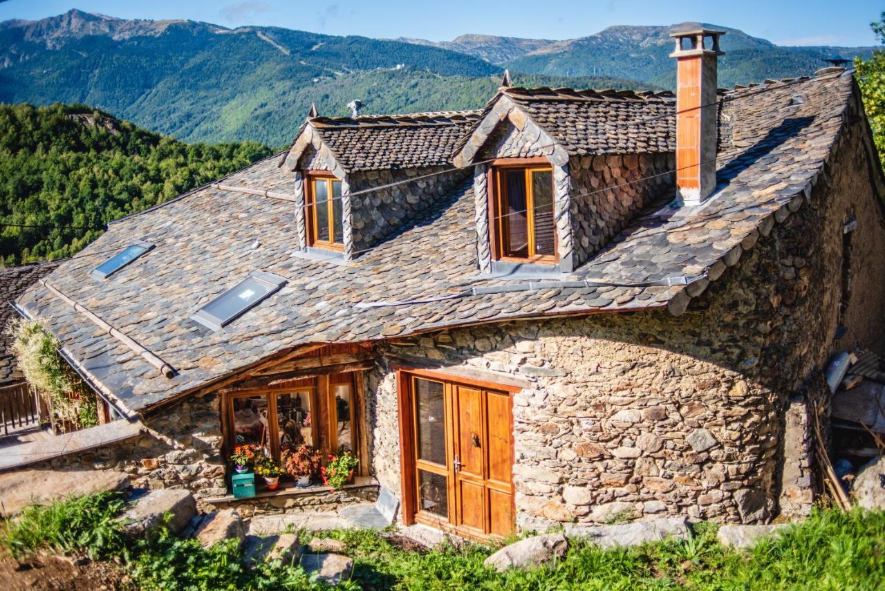 The Dragon Barn - Grenier Βίλα Ascou Εξωτερικό φωτογραφία
